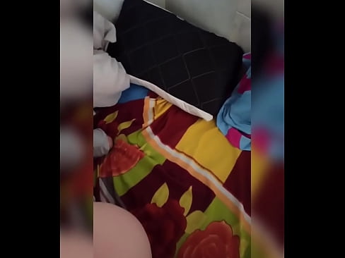 ❤️ Nag-iisa ang kasama ko sa bahay dahil nagbabakasyon ang kanyang asawa at sinasamantala ko ang pagkakataon na sipain siya at punuin ng gatas ang kanyang puwet. ❤❌ Porno sa amin ❤